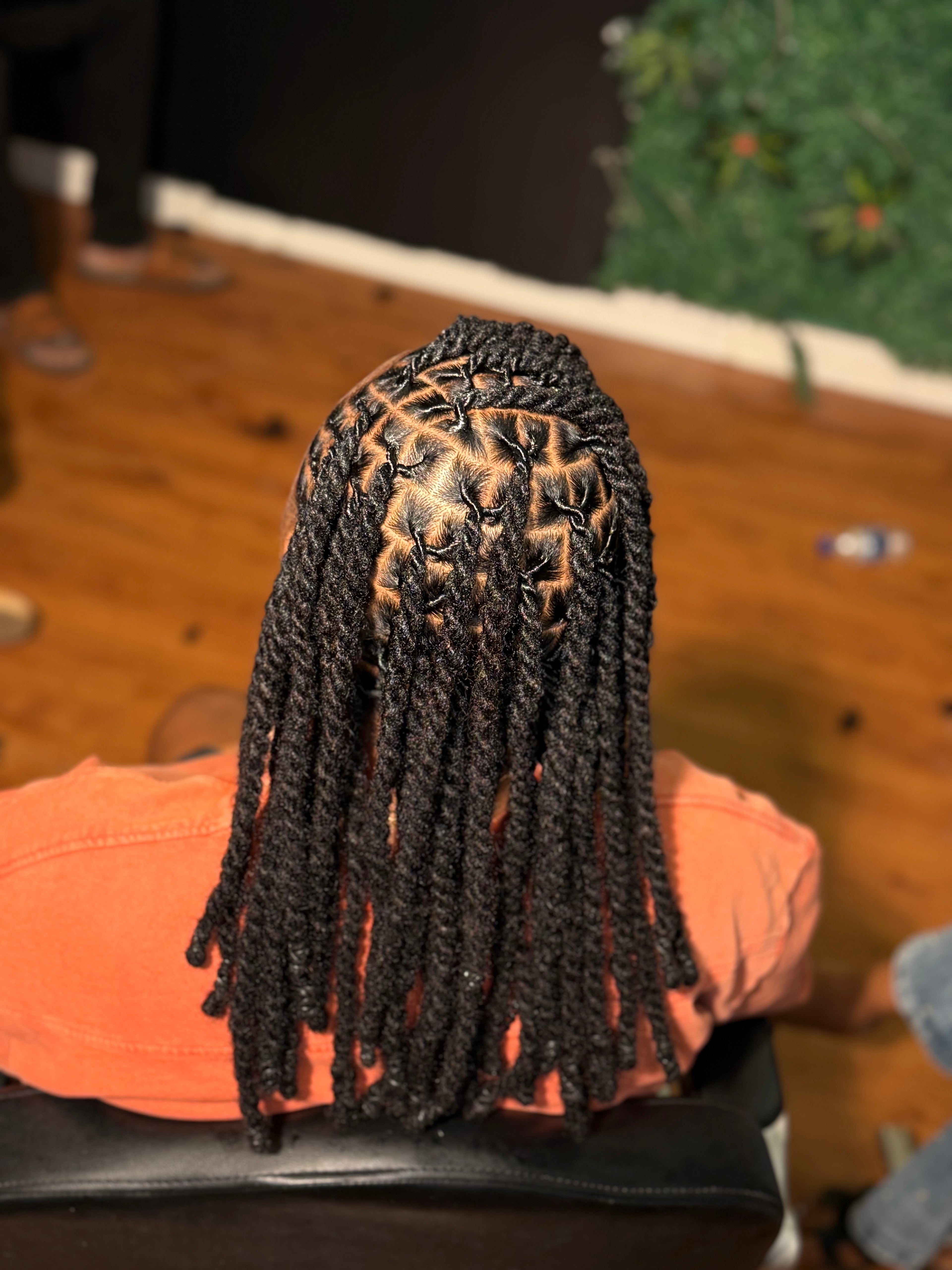 Medium Loc Size – Full Head Installation